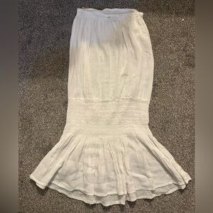 Elegant White Women's dress